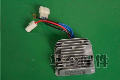 9GF-LE開式柴油發電機組穩壓器電子調節器橋硅